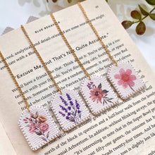 Load image into Gallery viewer, Floral Tea Bag Bookmark
