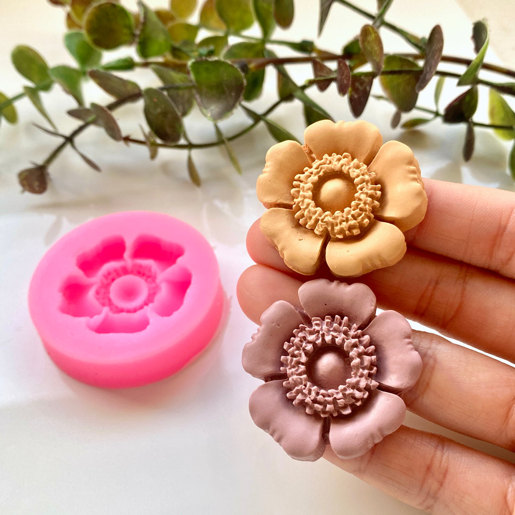 Thick 5-Petal Flower Mold