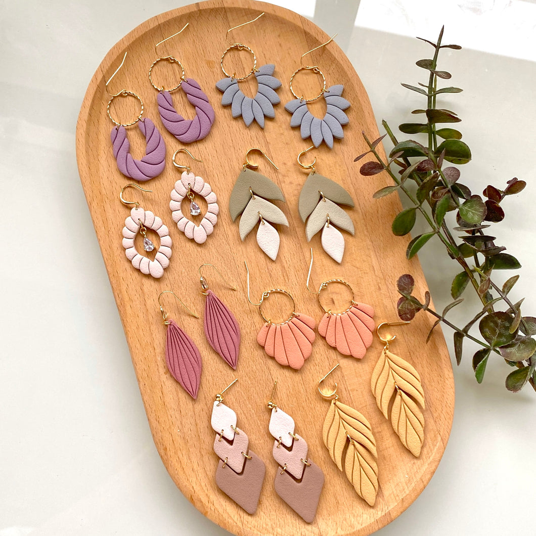 Essential Cutters Bundle of 8 (14 Cutters)