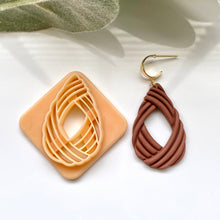 Load image into Gallery viewer, Teardrop Wrapped Rattan
