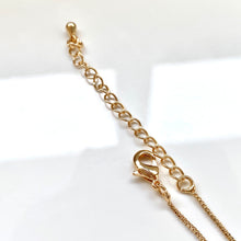 Load image into Gallery viewer, Box Middle Rings Necklace Chain (1 pc)
