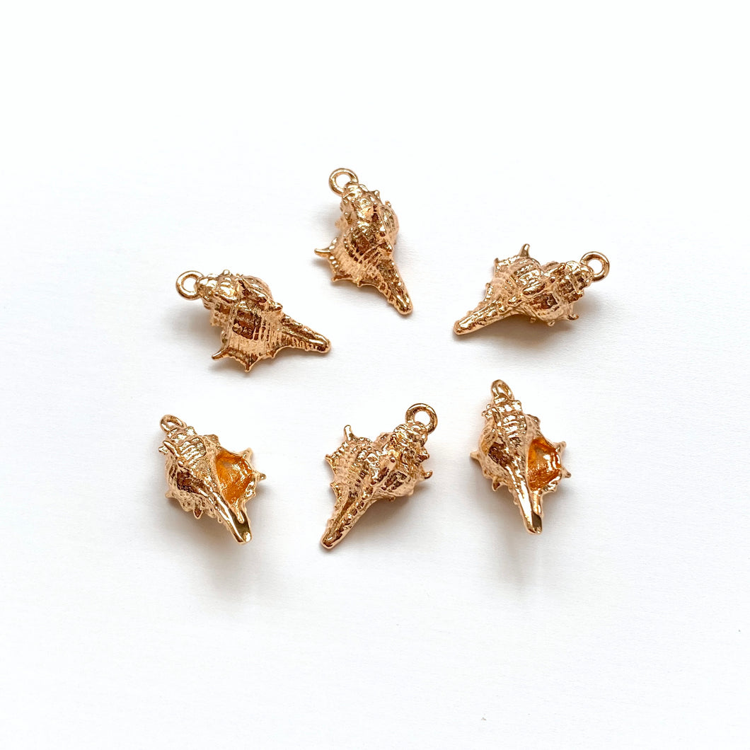 Spikey Shell Charm (10 pcs)