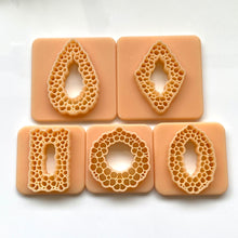 Load image into Gallery viewer, Flower Cluster Cutters Bundle of 5
