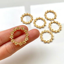 Load image into Gallery viewer, 3D Flower Circle Bezel Charm (10 pcs)
