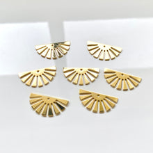 Load image into Gallery viewer, Sun Burst Semicircle Charm (10 pcs)
