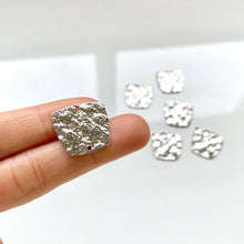 Load image into Gallery viewer, Trapezium Hammered Connector (10 pcs) | Silver
