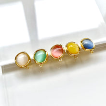 Load image into Gallery viewer, Shell Effect Gold Rim Post (10 pcs)
